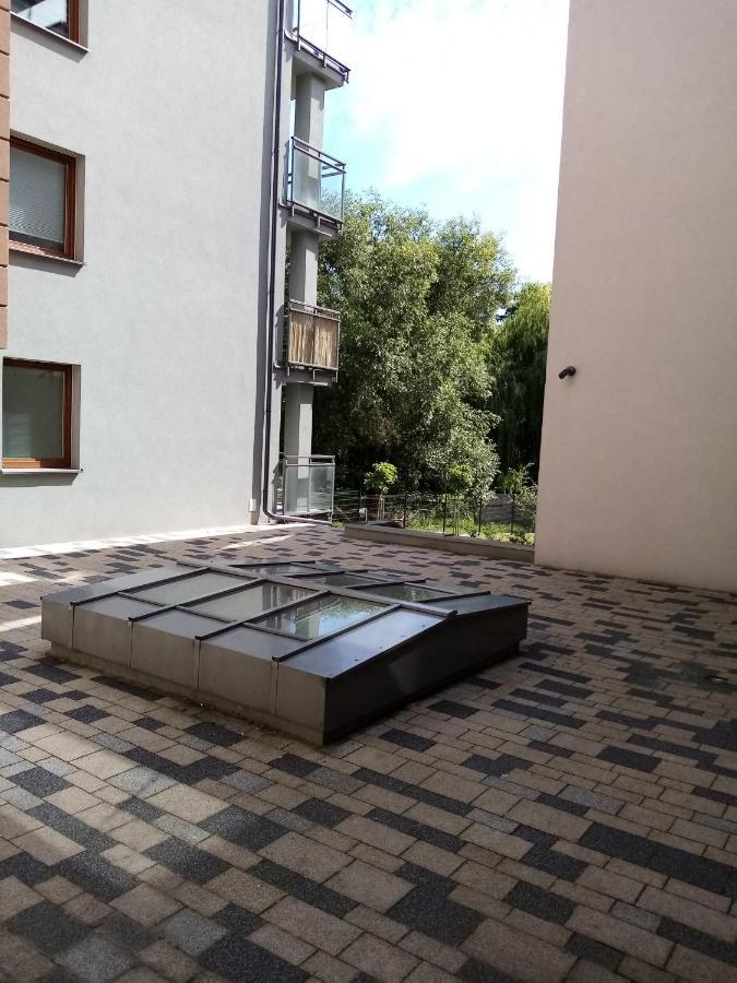 Apartament Mietowy Z 2 Sypialniami I Miejscem Parkingowym Kielce Luaran gambar